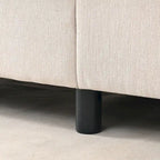 Canapé 3 places en mousse Elegance avec coussins décoratifs et pouf pour salon
