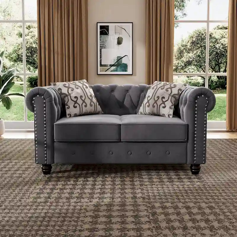 Causeuse en velours capitonnée avec clous décoratifs