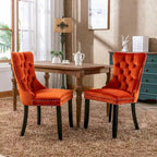 Lot de 2 chaises de salle à manger tapissées de velours avec garniture cloutée et pieds en bois
