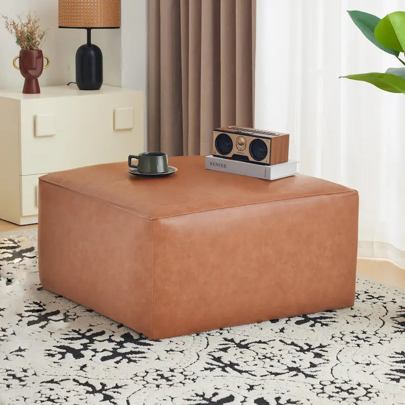 Pouffe carré en similicuir