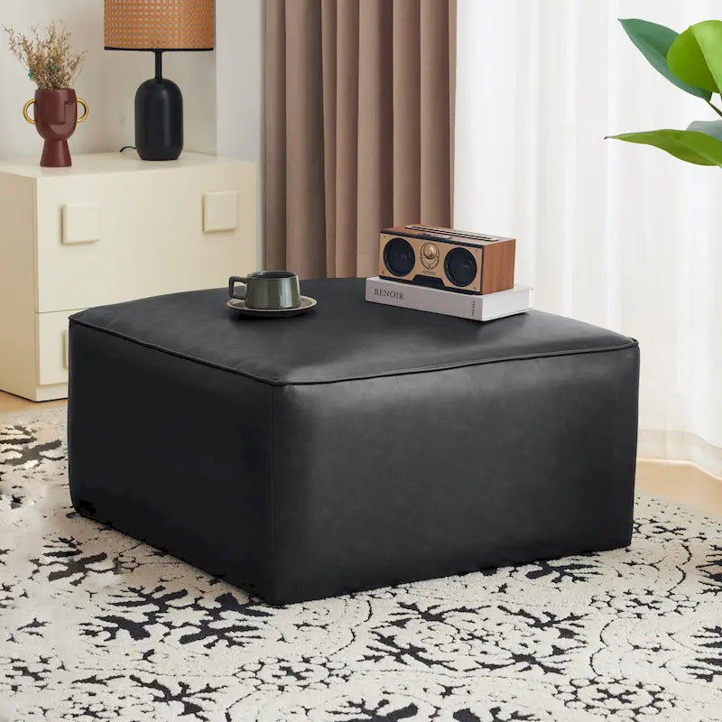 Pouffe carré en similicuir
